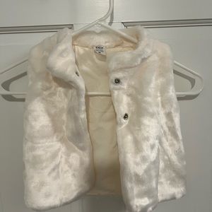 Carters Girls Faux Fur Vest